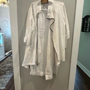 White linen pants size M